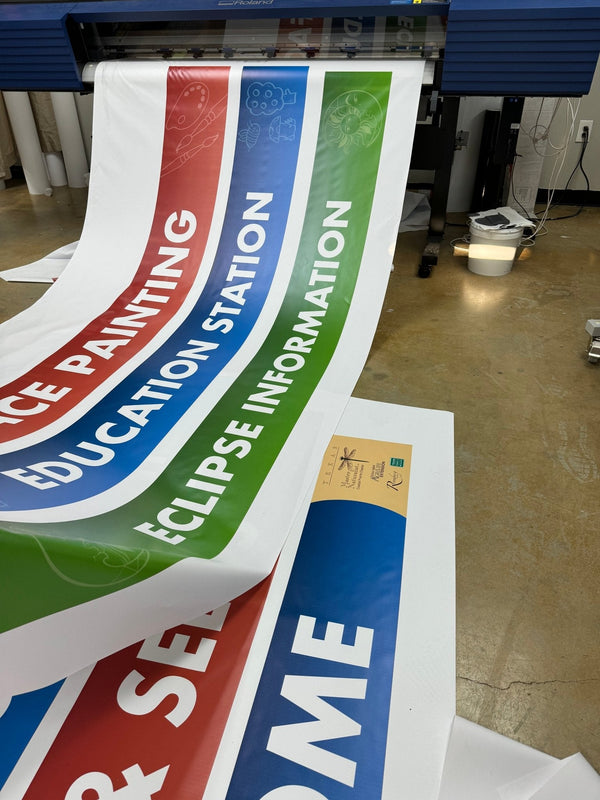 Comparing Banner Materials: Vinyl, Fabric, Mesh & More - SOYT Printing Company