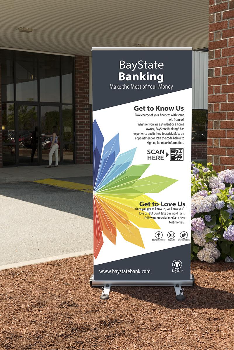 Order personalized retractable banners with fast shipping, featuring easy online design for vibrant and professional displays.