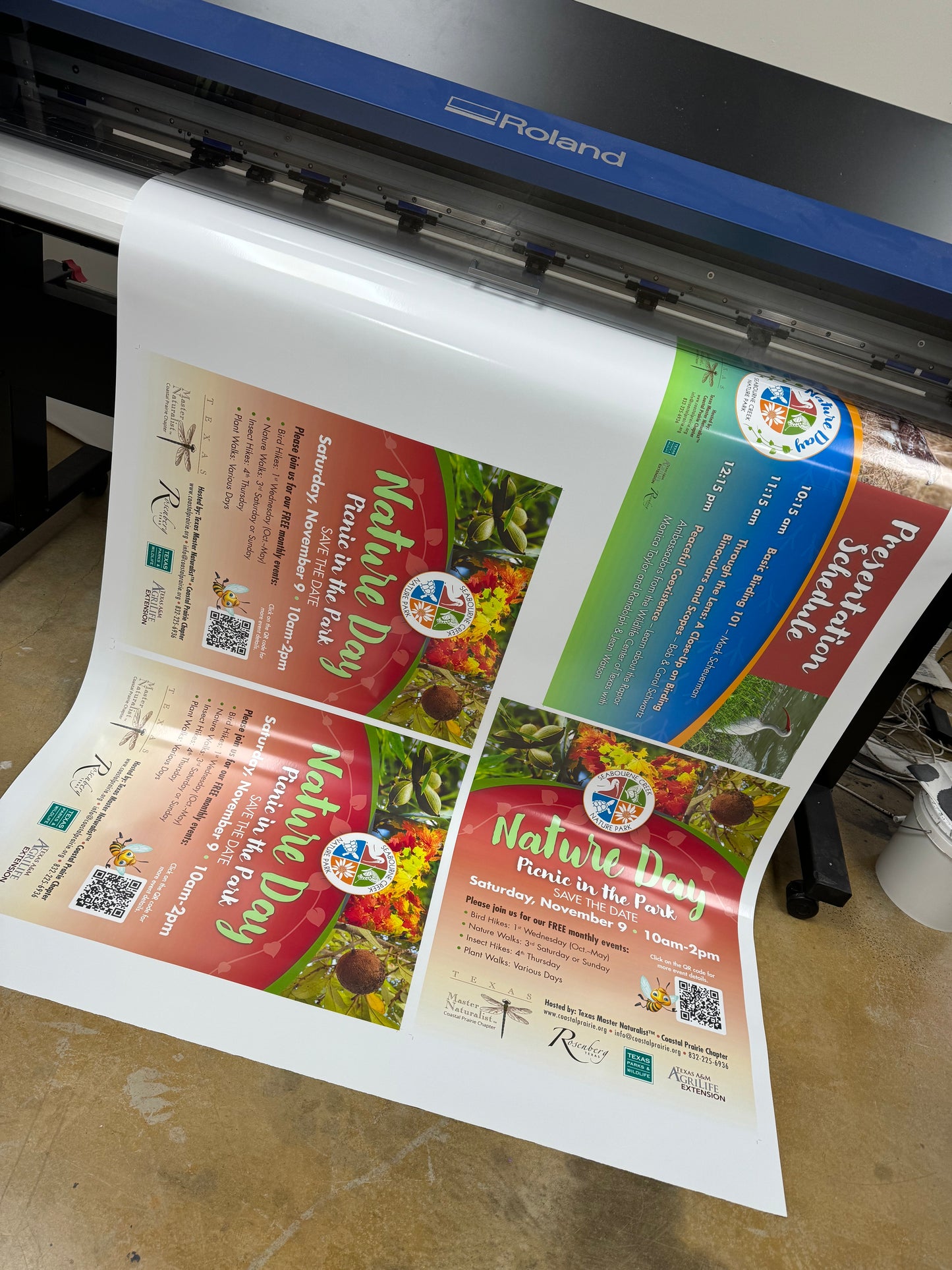 Create double-sided custom plastic signs for promotions, designed online with fast shipping and cheap pricing.